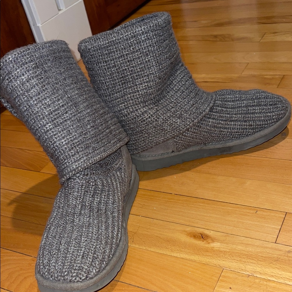 UGG Cardy Gray Knit Convertible Boots - Picture 6 of 9